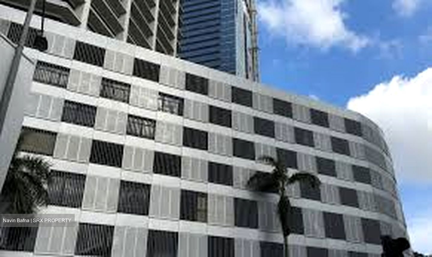 International Plaza (D2), Office #463562081